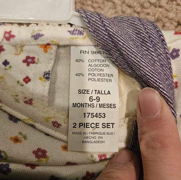 Girls 2 piece Purple overalls and white with flowers long sleeve tee - Picture 3 of 3